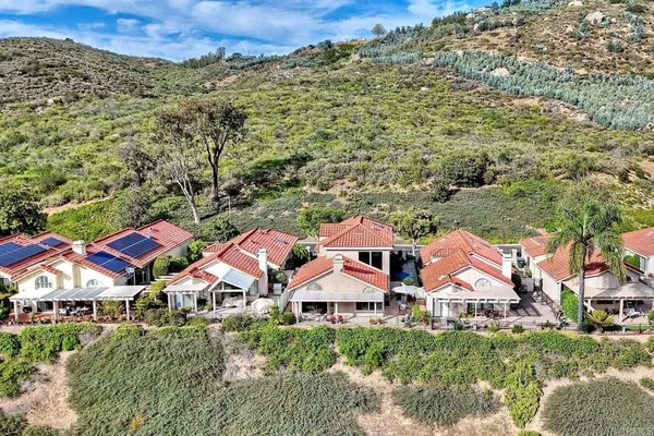 $979,999 | 28766 Vista Valley Drive, Vista, CA 92084