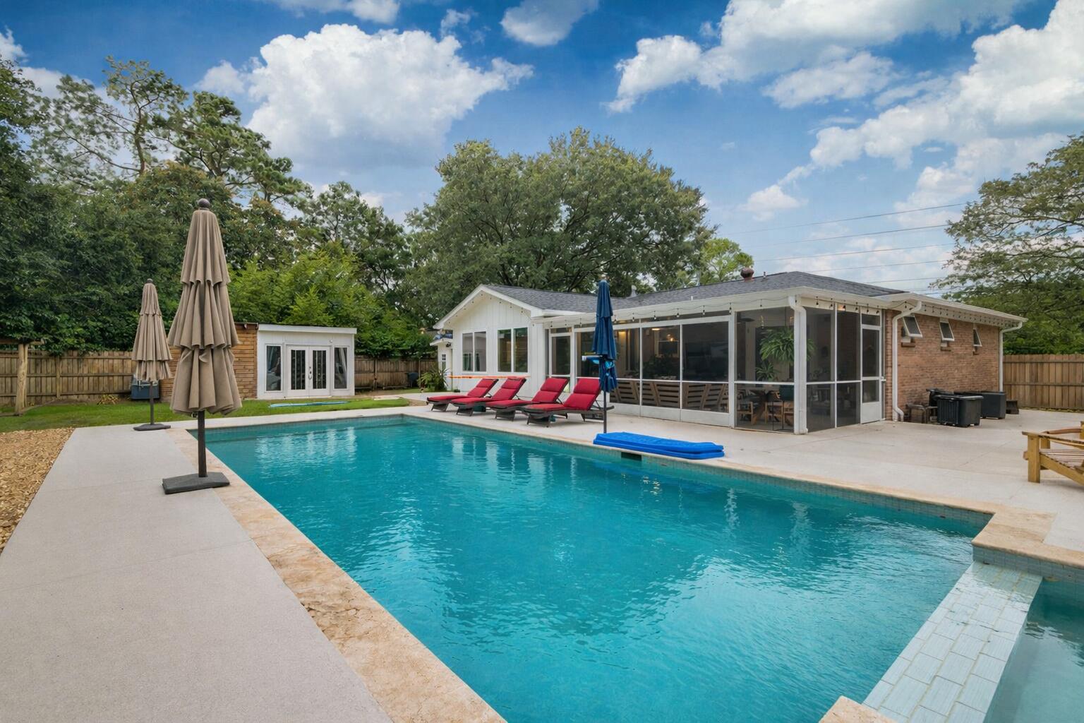 902 Mikell Drive Charleston, SC 29412 - Photo 1 of 25 5526CFD1-EB69-4600-94B4-237244E6F54F