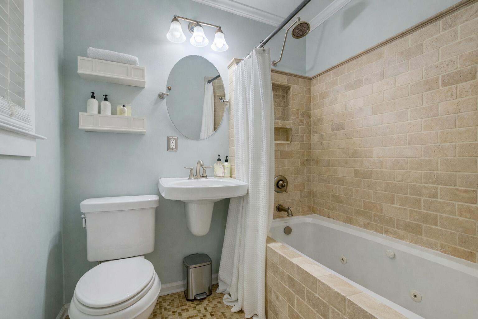 902 Mikell Drive Charleston, SC 29412 - Photo 16 of 25 648968E5-4103-496E-899F-6FC40516D377