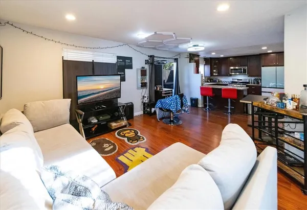 $709,999 | 709 Comondu Court, El Cajon, CA 92020