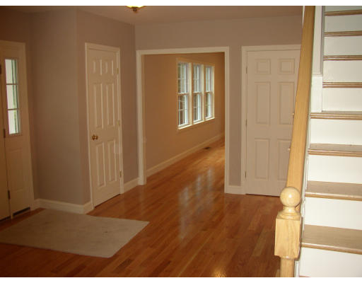 12 Perkins Road Middleton, MA 01949 - Photo 14 of 21 Gallery Image 14