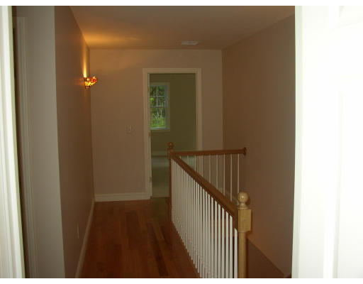 12 Perkins Road Middleton, MA 01949 - Photo 8 of 21 Gallery Image 8
