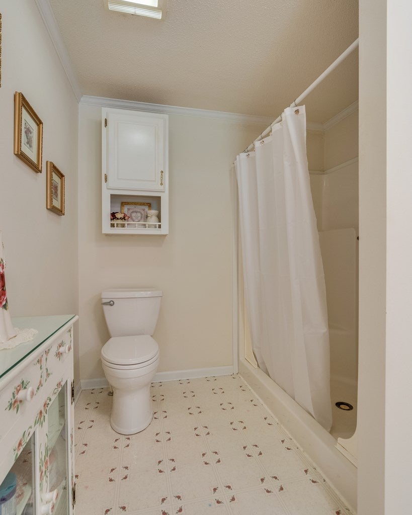 21043 Green Spring Road Abingdon, VA 24211 - Photo 16 of 30 Gallery Image 16