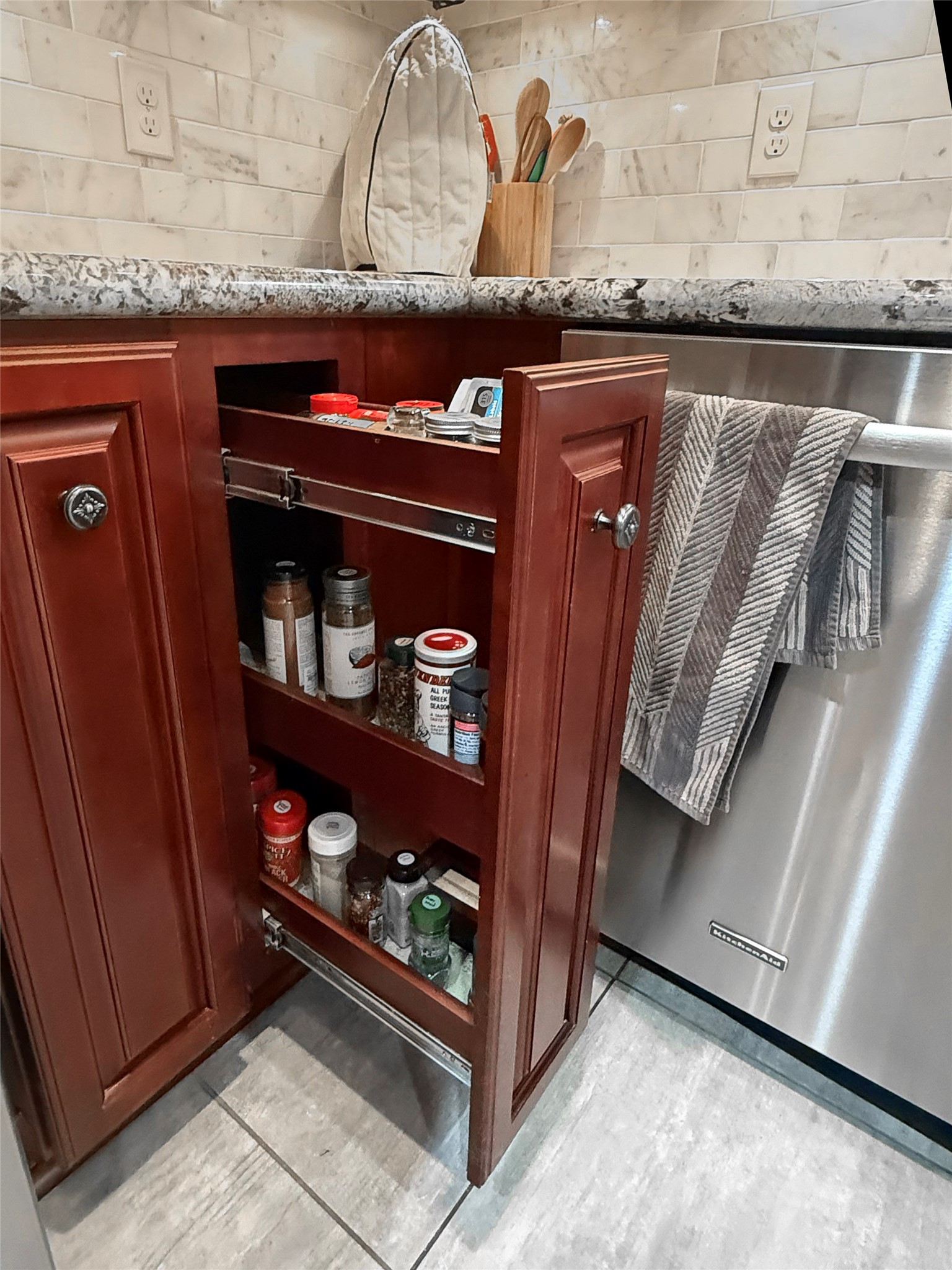 18019 Shadow Valley Drive Spring, TX 77379 - Photo 16 of 48 Double spice racks for extra storage
