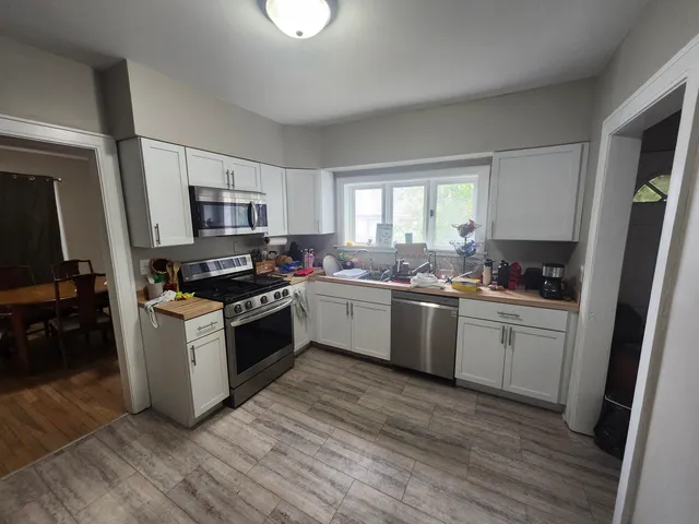 $214,900 | 5008 21st Avenue, Kenosha, WI 53140