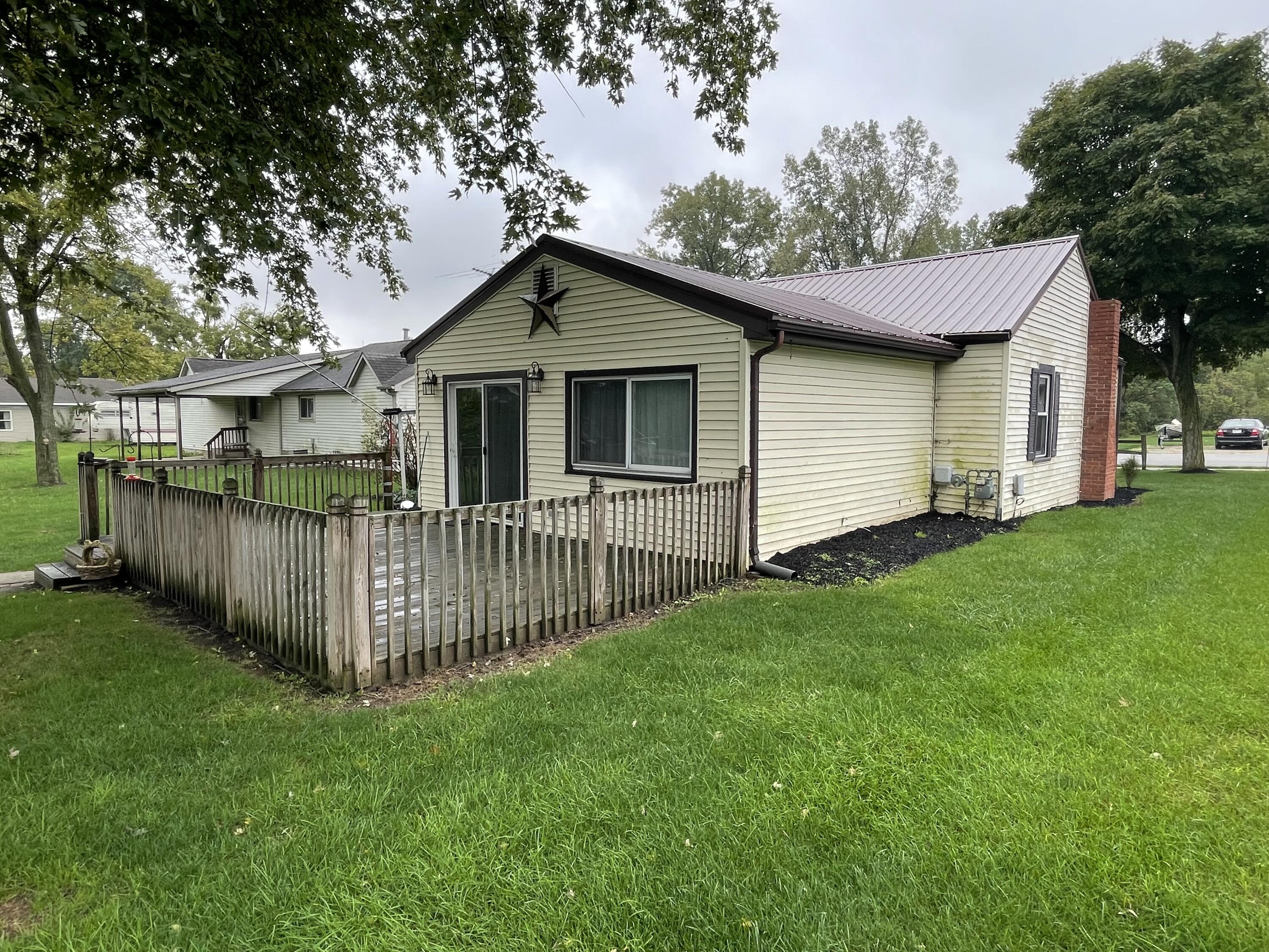 69 West Riley Road Montezuma, OH 45866 - Photo 8 of 34