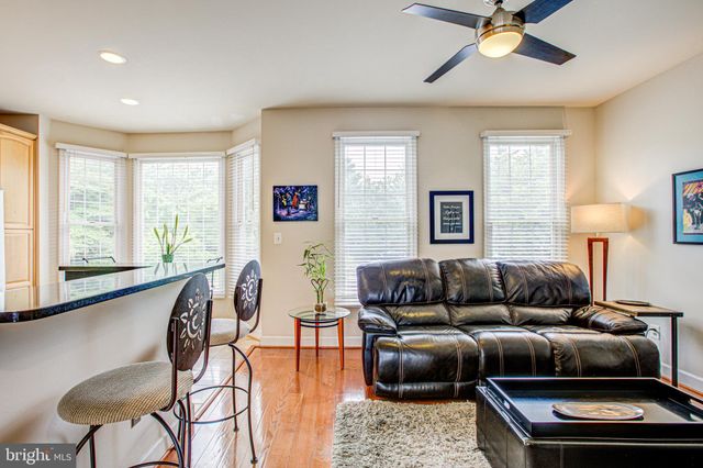 $785,000 | 2511 Hunton Place, Alexandria, VA 22311