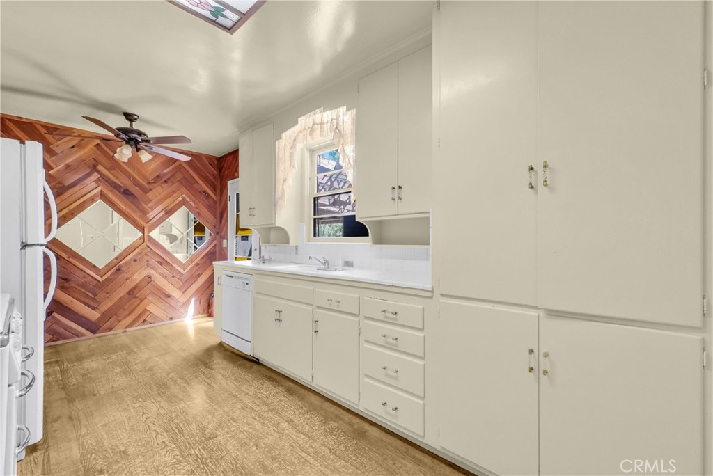 4685 Rosewood Place Riverside, CA 92506 - Photo 9 of 18