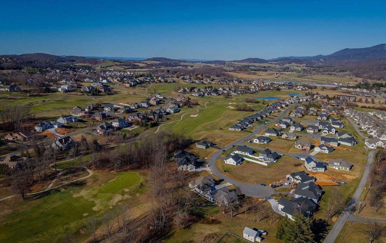 475 Beauford Road Harrisonburg, VA 22801 - Photo 65 of 75 a view of a city with mountains in the background