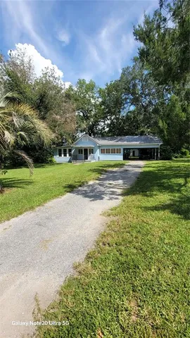 $2,000 | 36445 Trilby Road, Dade City, FL 33523
