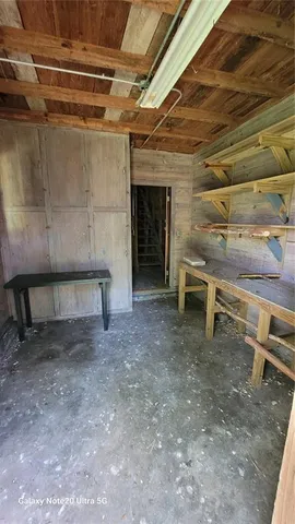 $2,000 | 36445 Trilby Road, Dade City, FL 33523