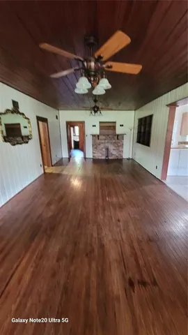 $2,000 | 36445 Trilby Road, Dade City, FL 33523