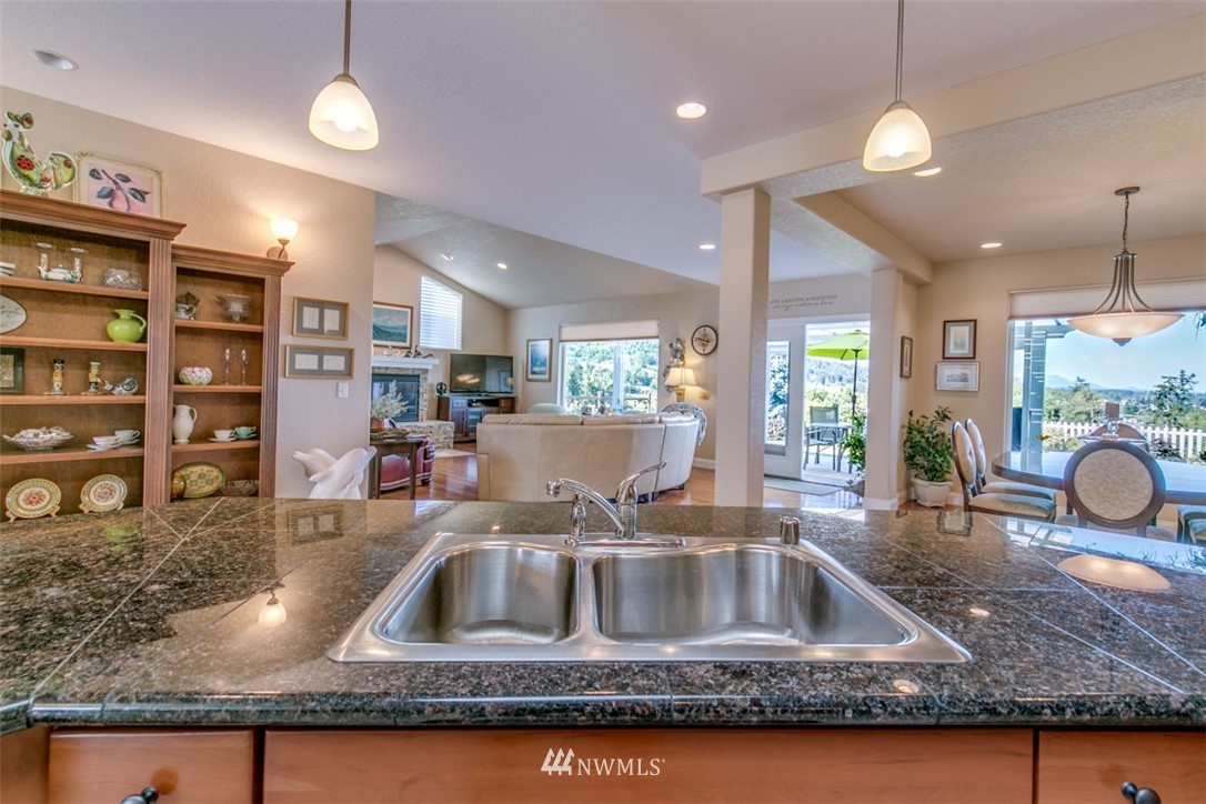 190 Morgison Loop Sequim, WA 98382 - Photo 11 of 25