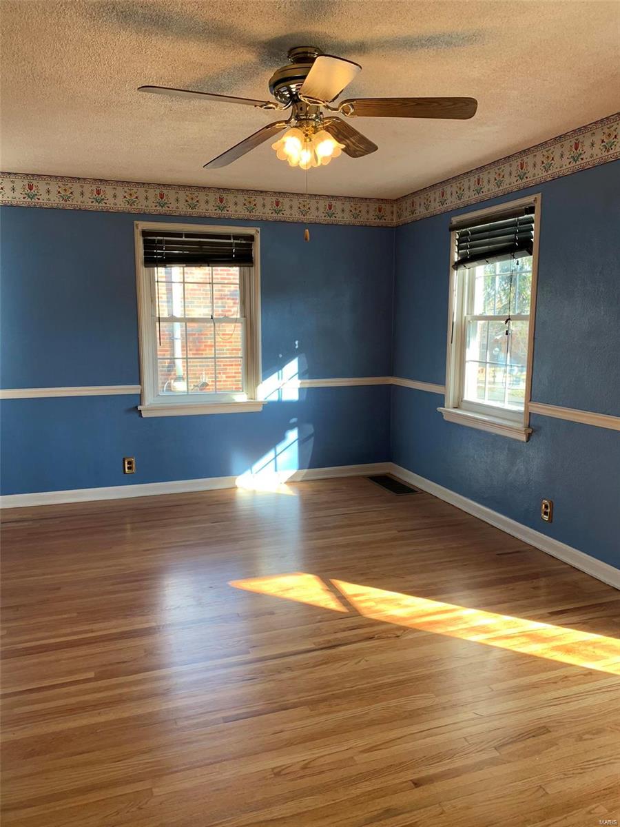 7045 Rhodes Avenue St. Louis, MO 63123 - Photo 2 of 18 Gallery Image 2