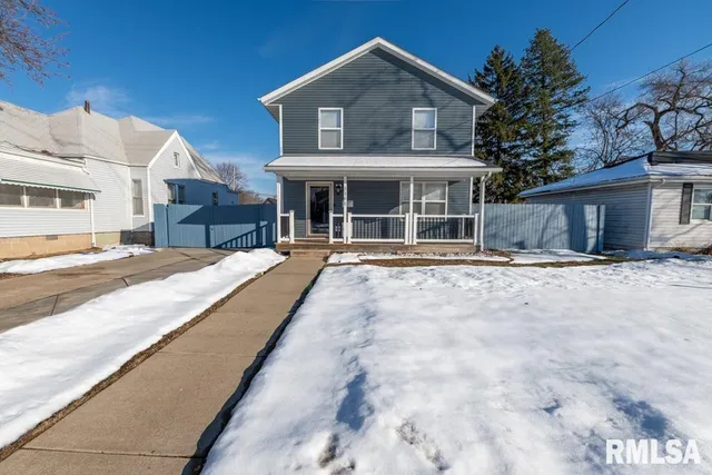 $159,000 | 2300 North Sheridan Road, Peoria, IL 61604