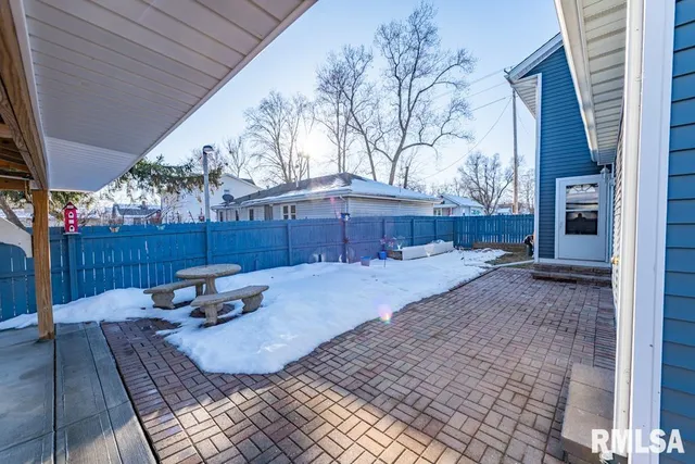 $159,000 | 2300 North Sheridan Road, Peoria, IL 61604