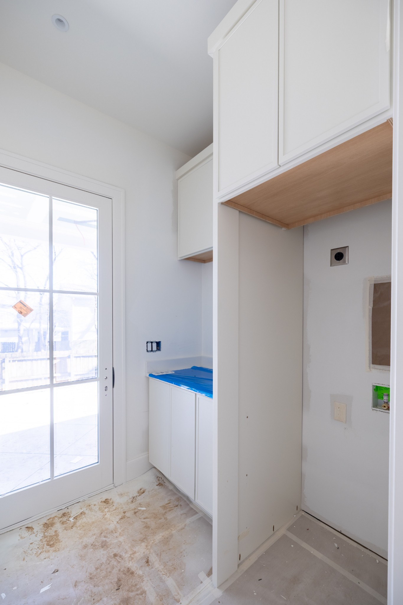 120 Cleburne Street Franklin, TN 37064 - Photo 26 of 49 a view of an empty room with a window