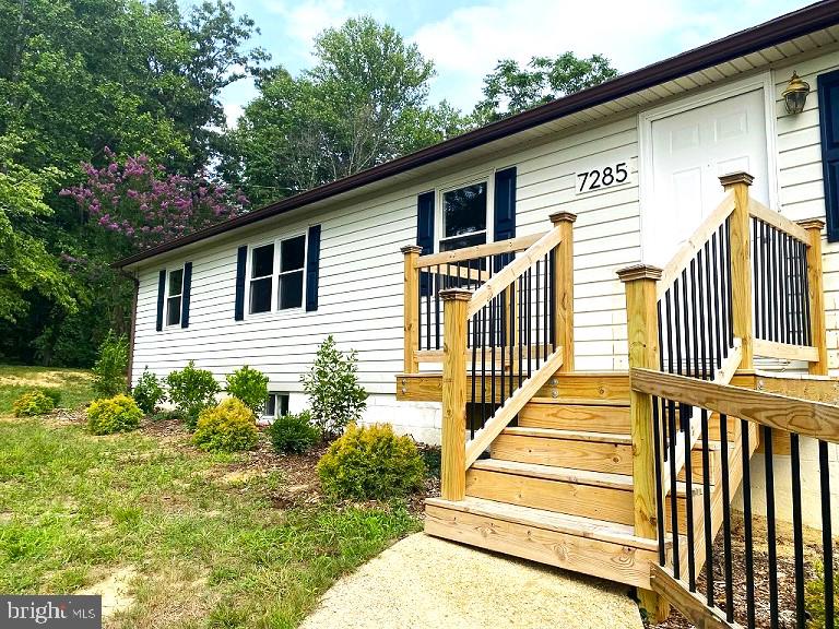 7285 Clyde Jones Road Owings, MD 20736 - Photo 3 of 40 Gallery Image 3