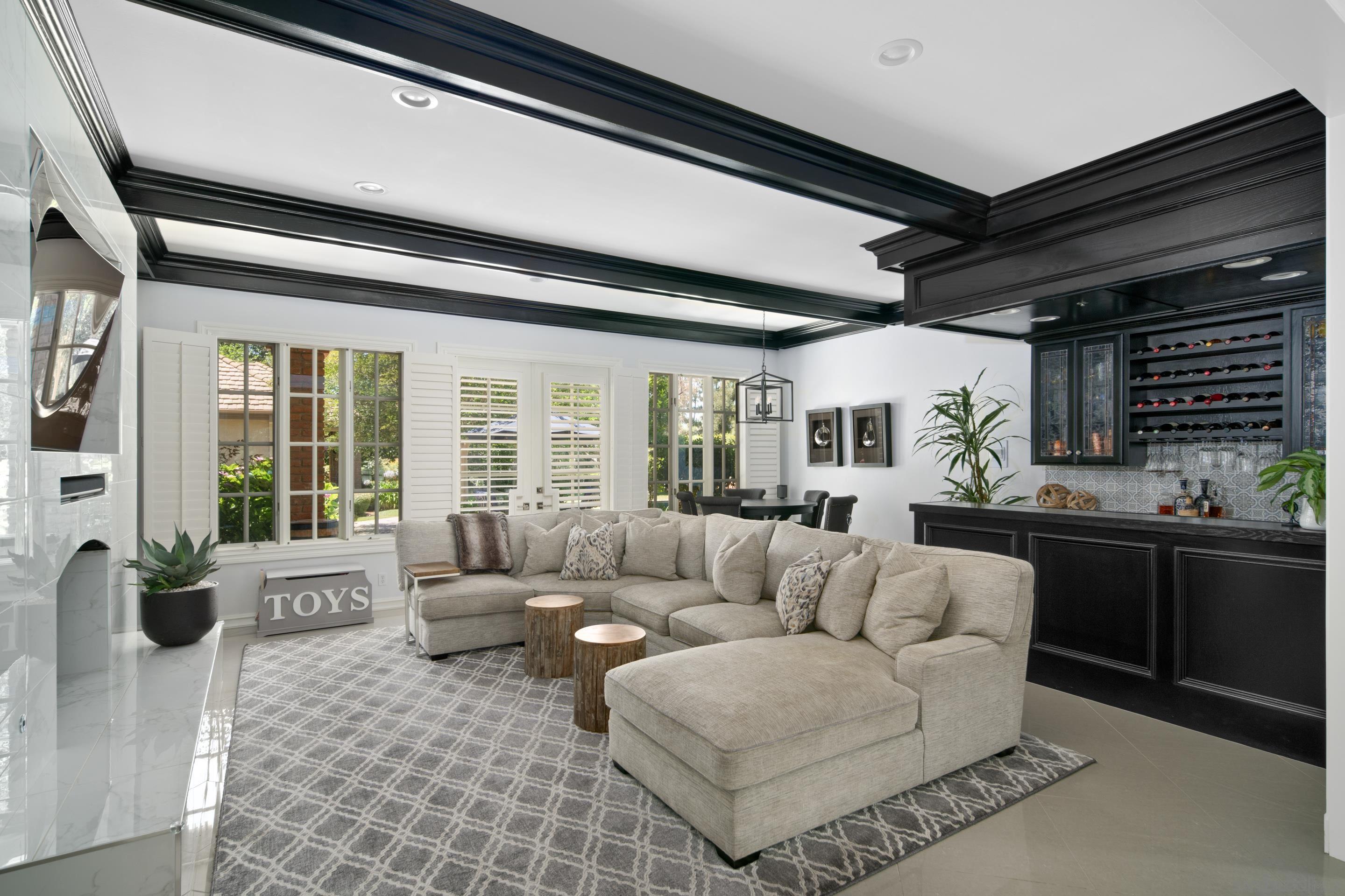 17538 Circa Oriente Rancho Santa Fe, CA 92067 - Photo 16 of 45