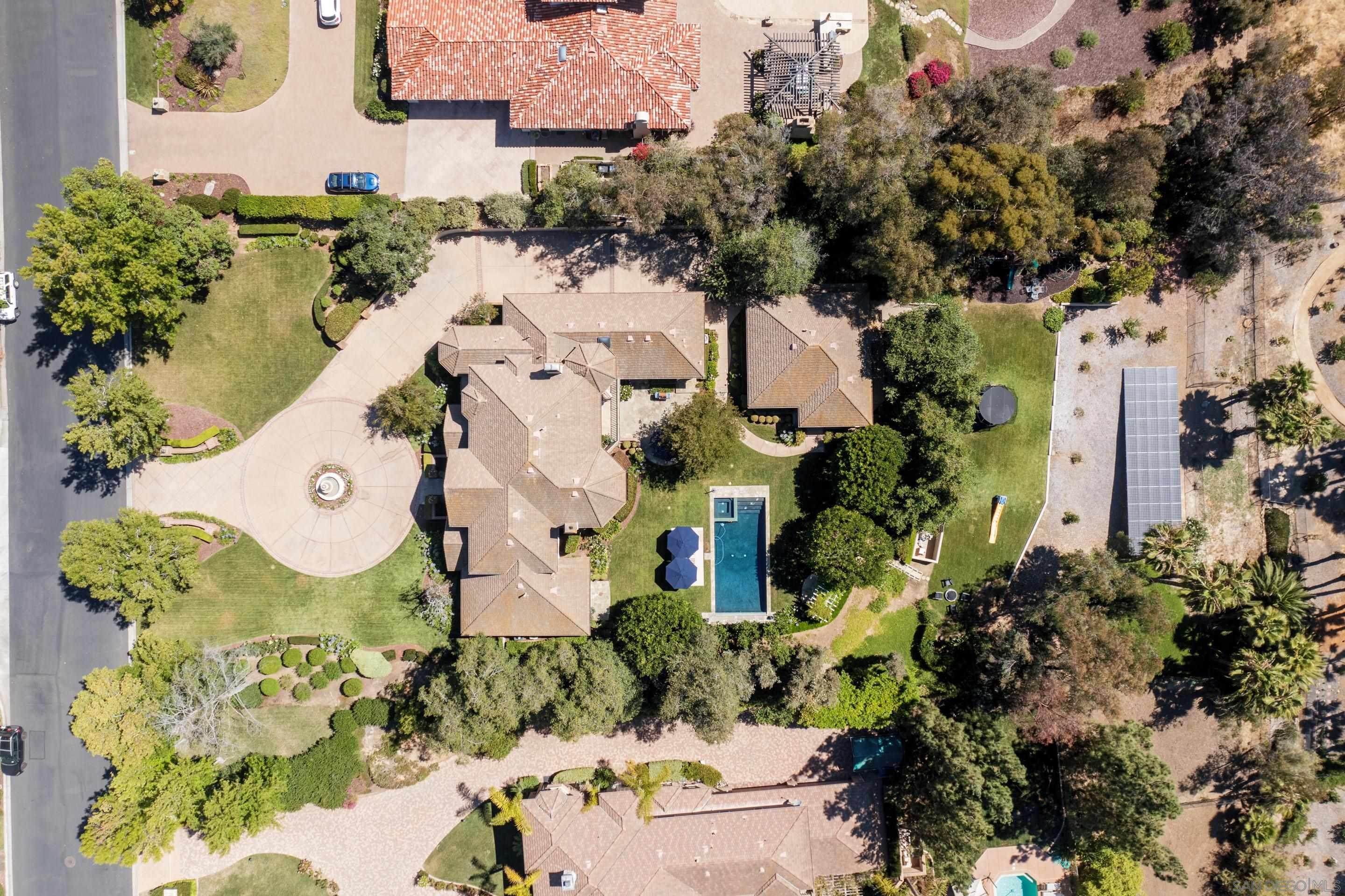 17538 Circa Oriente Rancho Santa Fe, CA 92067 - Photo 41 of 45