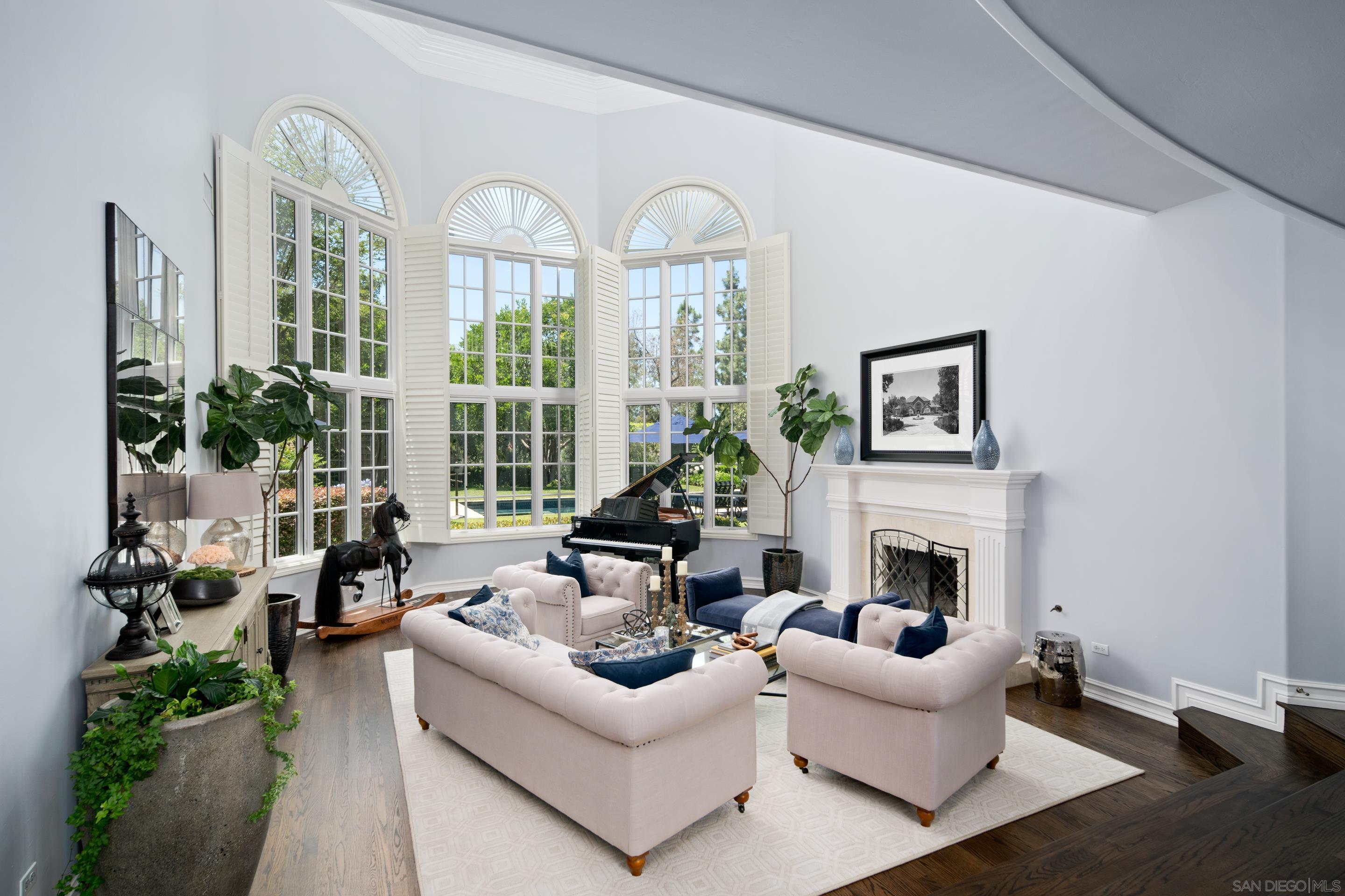 17538 Circa Oriente Rancho Santa Fe, CA 92067 - Photo 5 of 45