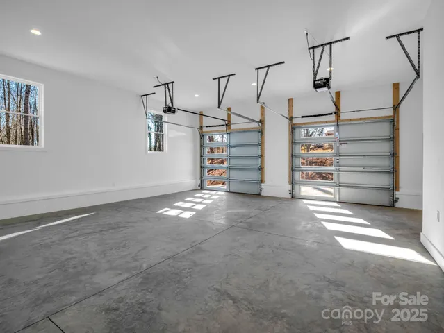 $829,000 | 135 Hilltop Street, Morganton, NC 28655