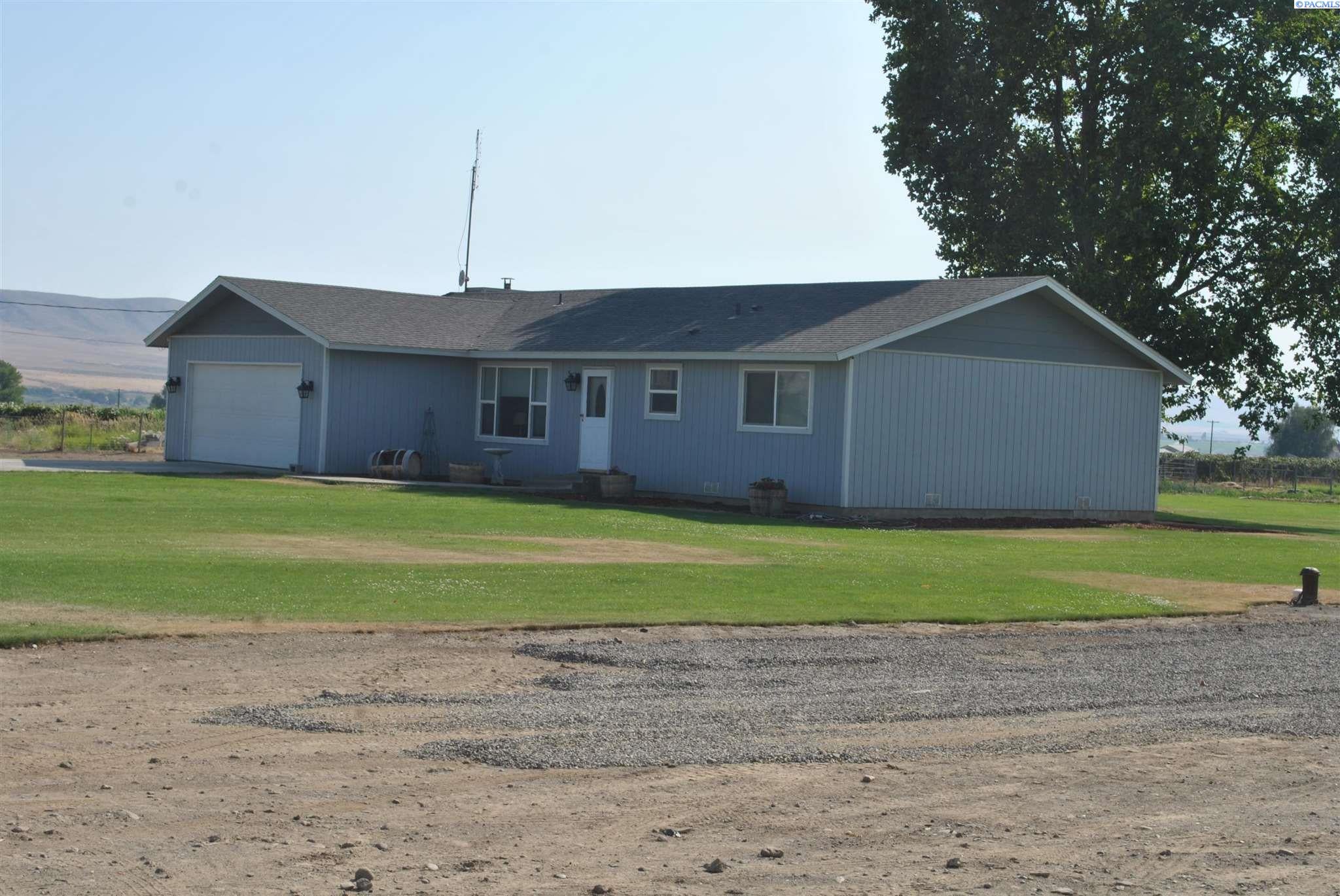 1890 County Line Road Grandview, WA 98930 - Photo 14 of 19 Gallery Image 14