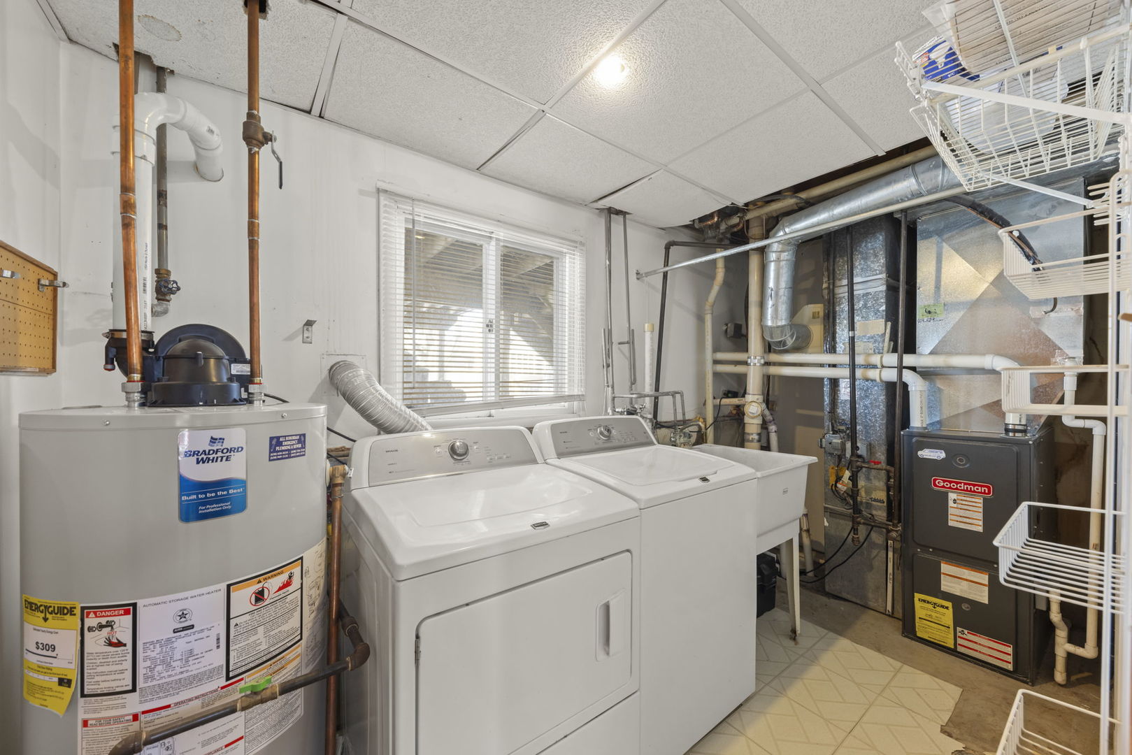 1922 Cambridge Lane Wheaton, IL 60189 - Photo 17 of 22