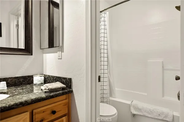 $469,000 | 30701 Knoll View Drive, Running Springs, CA 92382