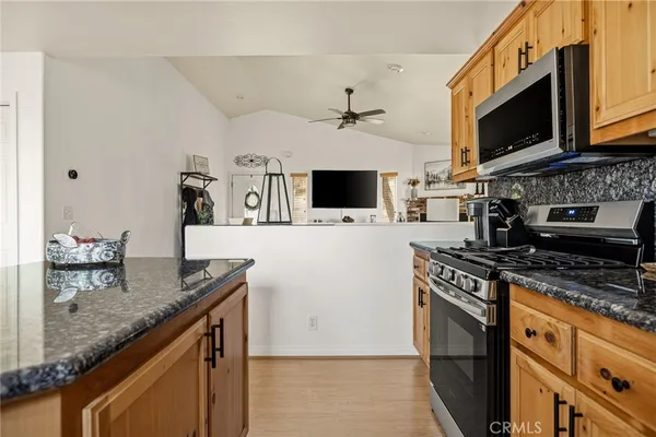 $469,000 | 30701 Knoll View Drive, Running Springs, CA 92382