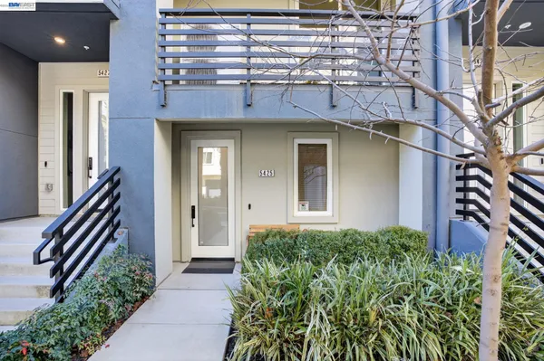 $899,000 | 5425 Melissa Lane, Unit 221, Dublin, CA 94568