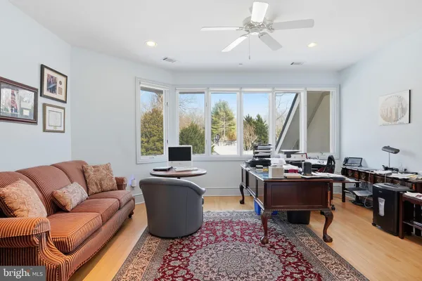 $4,000,000 | 11940 River Road, Potomac, MD 20854