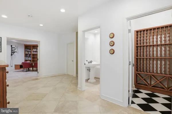 $4,000,000 | 11940 River Road, Potomac, MD 20854