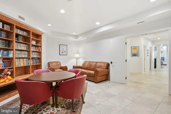 $4,000,000 | 11940 River Road, Potomac, MD 20854