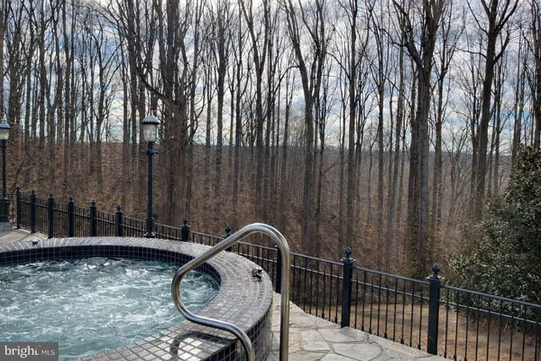 $4,000,000 | 11940 River Road, Potomac, MD 20854