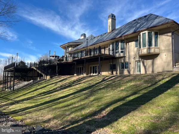 $4,000,000 | 11940 River Road, Potomac, MD 20854