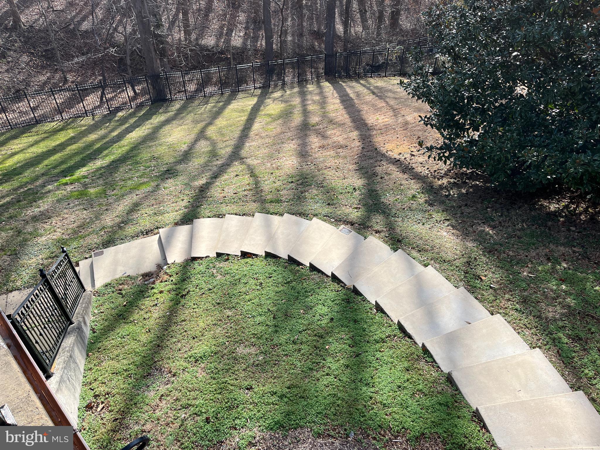 11940 River Road Potomac, MD 20854 - Photo 70 of 75 a view of swimming pool