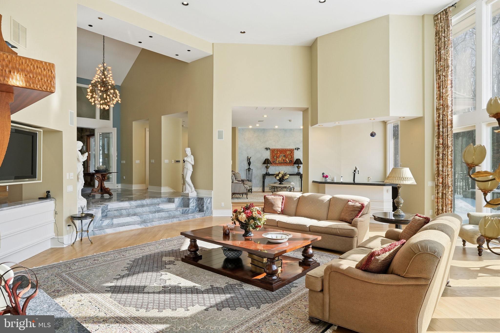 11940 River Road Potomac, MD 20854 - Photo 7 of 69 Great Room