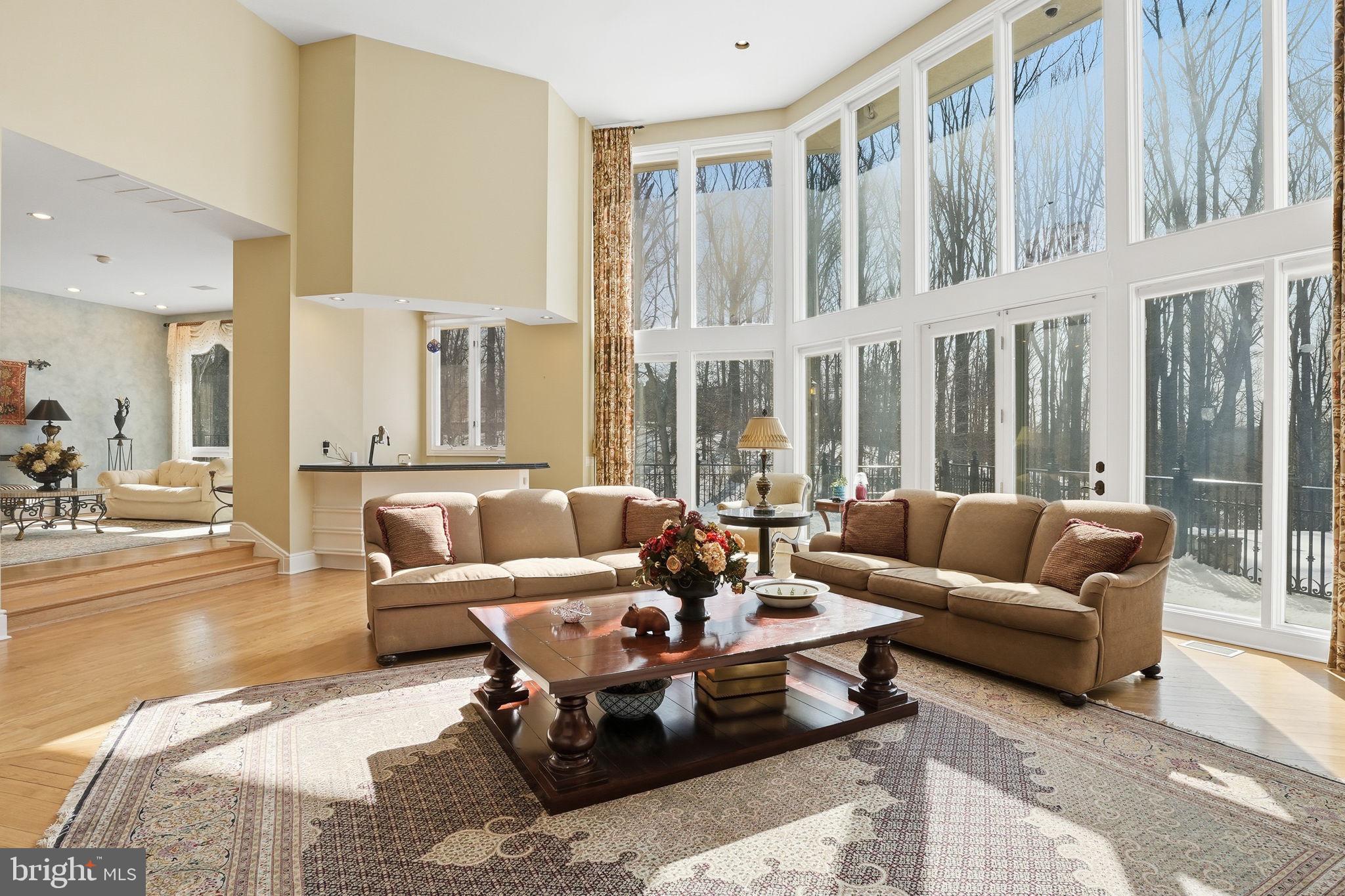 11940 River Road Potomac, MD 20854 - Photo 10 of 69 Great Room has Full Bar for Entertaining