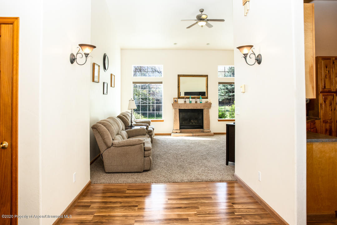 30 Ridge View Place Parachute, CO 81635 - Photo 2 of 14 Entry Way