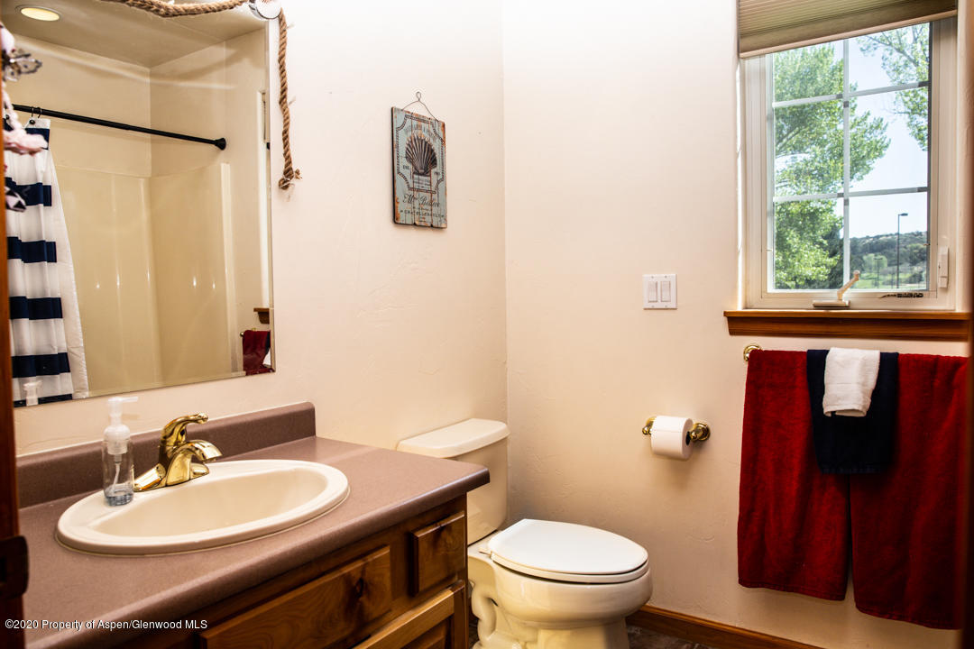30 Ridge View Place Parachute, CO 81635 - Photo 9 of 14 Bathroom 1