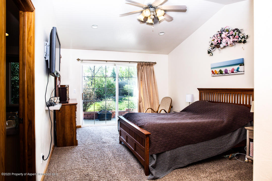 30 Ridge View Place Parachute, CO 81635 - Photo 10 of 14 Master Bedroom