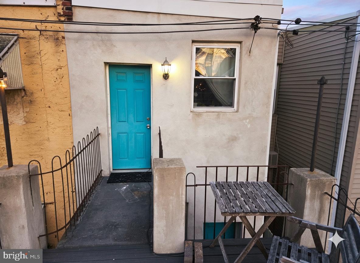 2118 South Lambert Street Philadelphia, PA 19145 - Photo 19 of 24 a view of a balcony dining area