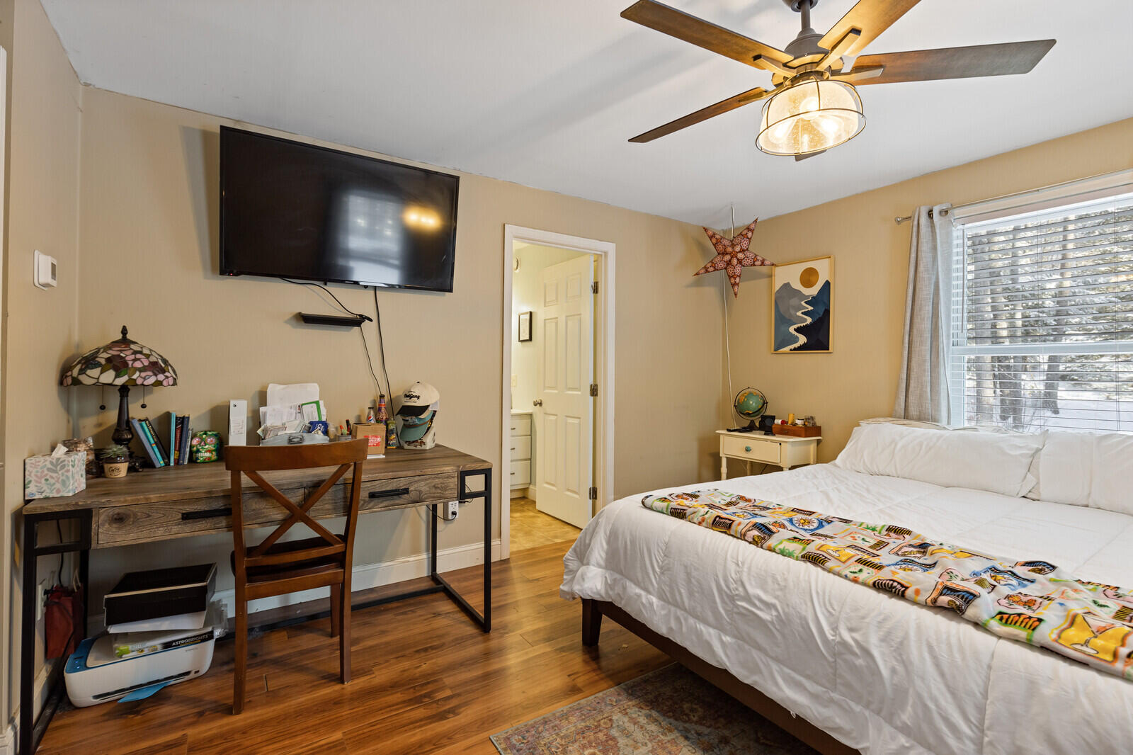 128 South Taylor Road Mount Vernon, ME 04352 - Photo 9 of 36 Primary bedroom