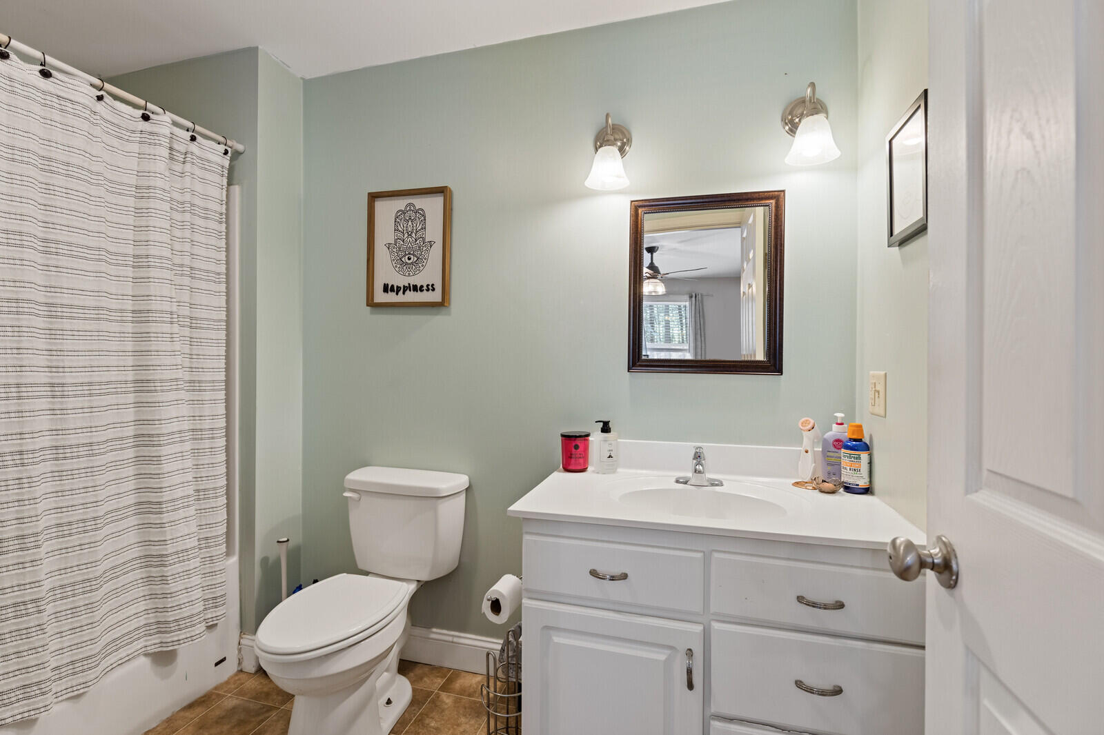 128 South Taylor Road Mount Vernon, ME 04352 - Photo 10 of 36 Primary bath