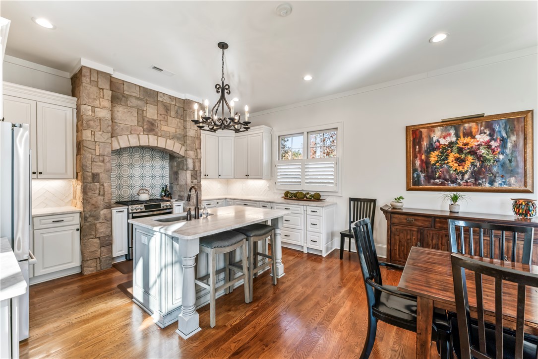 805 Top Ridge Drive Sunset, SC 29685 - Photo 12 of 46