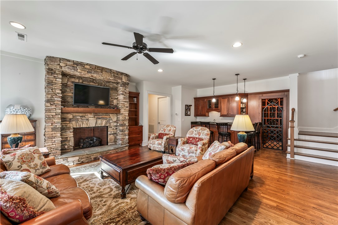 805 Top Ridge Drive Sunset, SC 29685 - Photo 26 of 46