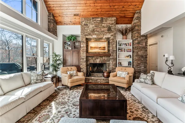 $1,299,000 | 805 Top Ridge Drive, Sunset, SC 29685