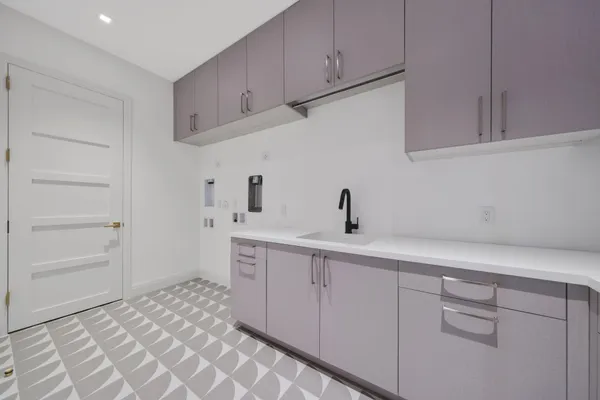 $4,800,000 | 330 Grove Place, Delray Beach, FL 33444