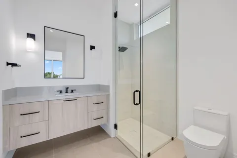 $4,800,000 | 330 Grove Place, Delray Beach, FL 33444